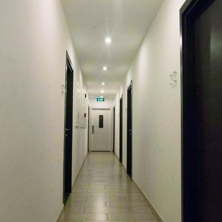 Gallery Apartments By Bestwest Hospitality Аккра Экстерьер фото